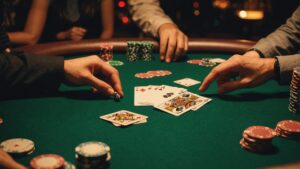 Ante Poker Là Gì? Hướng Dẫn Chi Tiết Cho Người Chơi Mới